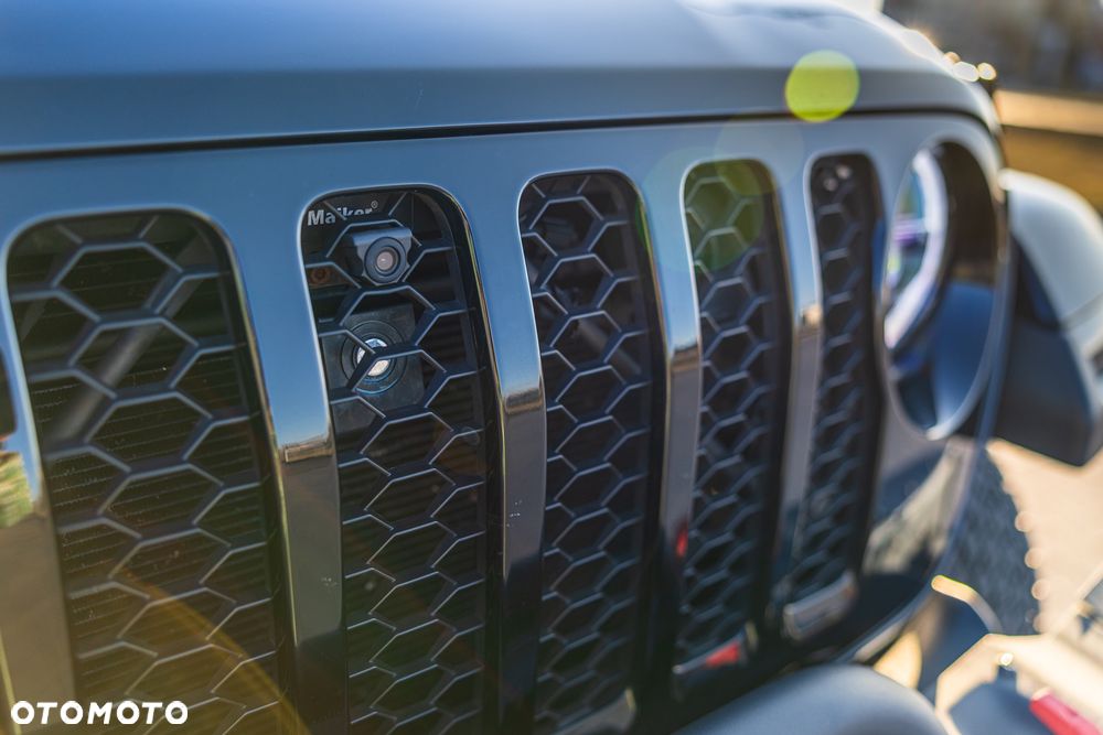 Jeep Wrangler 3.6 Unlim Sahara - 19