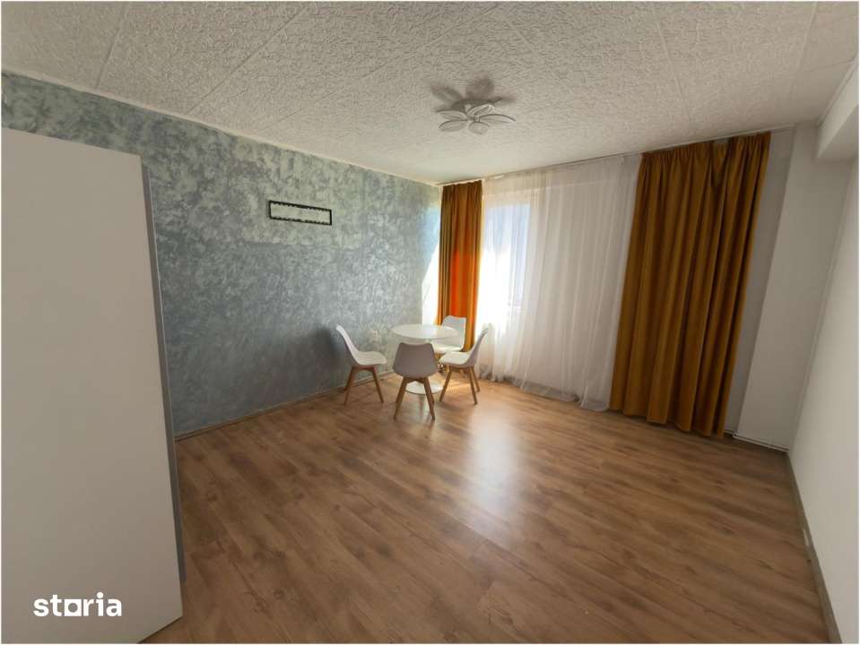 Apartament 4 camere, 71 mp, zona Centrala — fotografia 3
