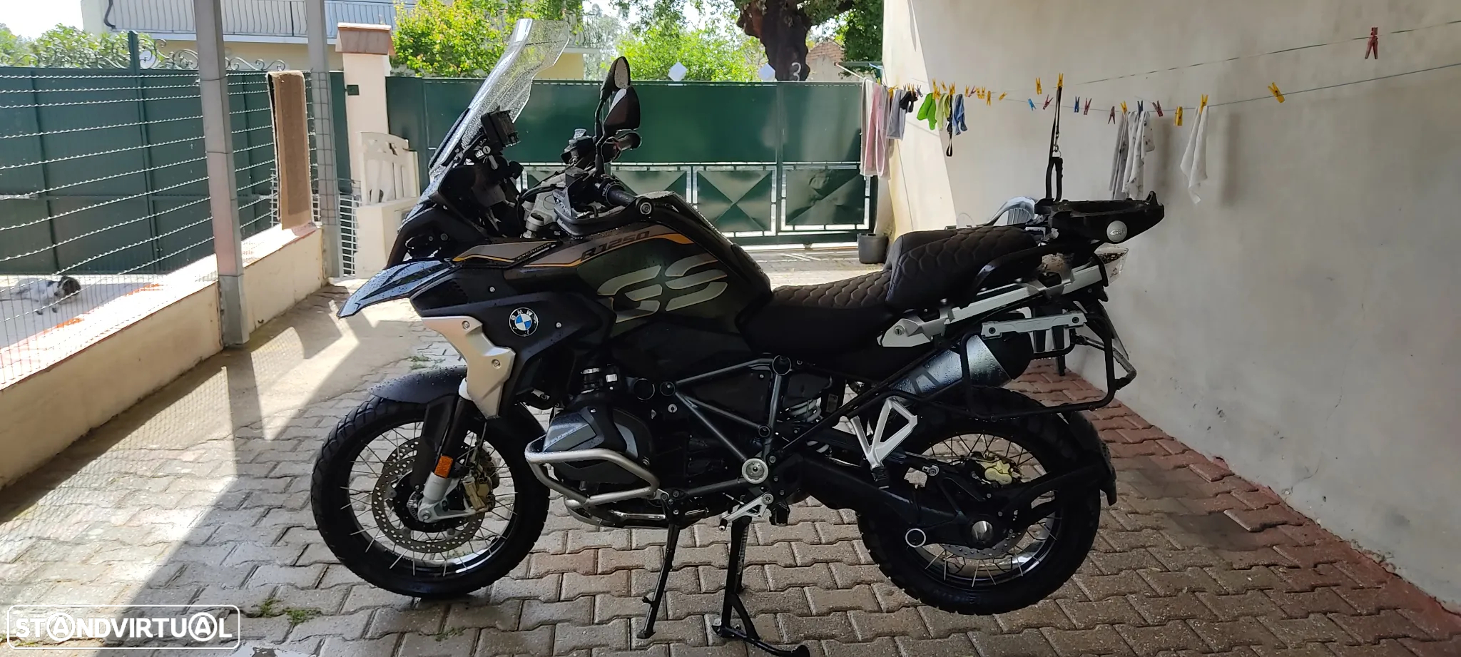 BMW R 1250 GS Style Exclusive - 4
