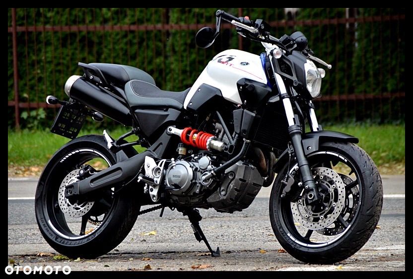 Yamaha MT - 1