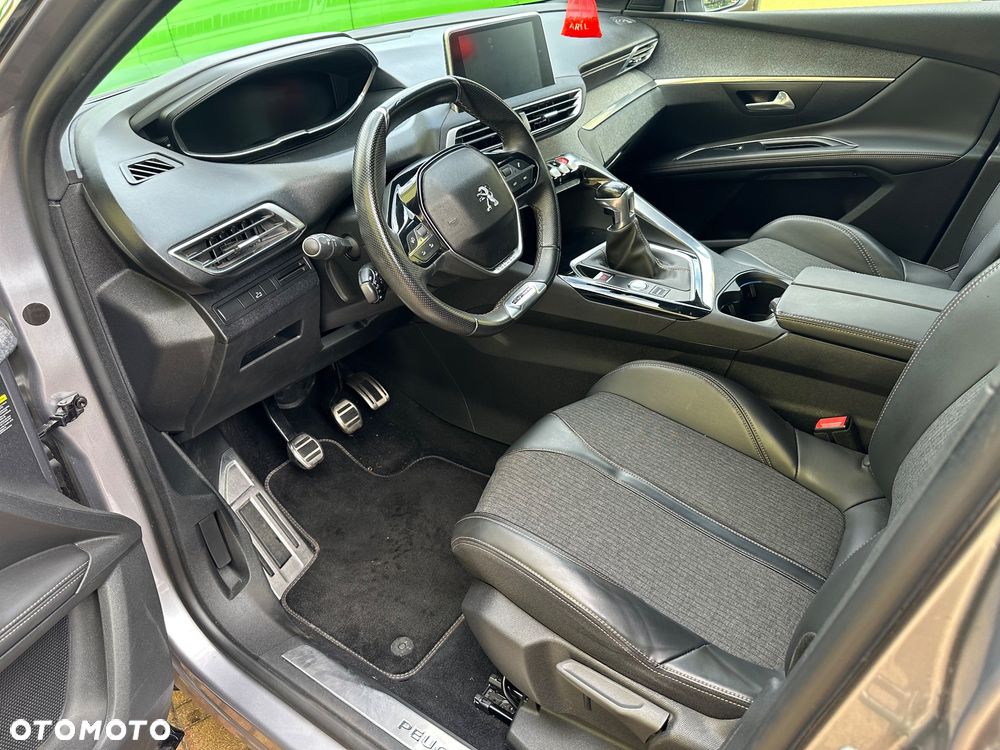 Peugeot 5008 - 20