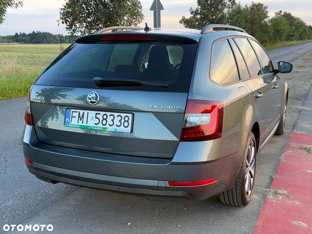 Skoda Octavia 1.6 TDI DSG Soleil - 4