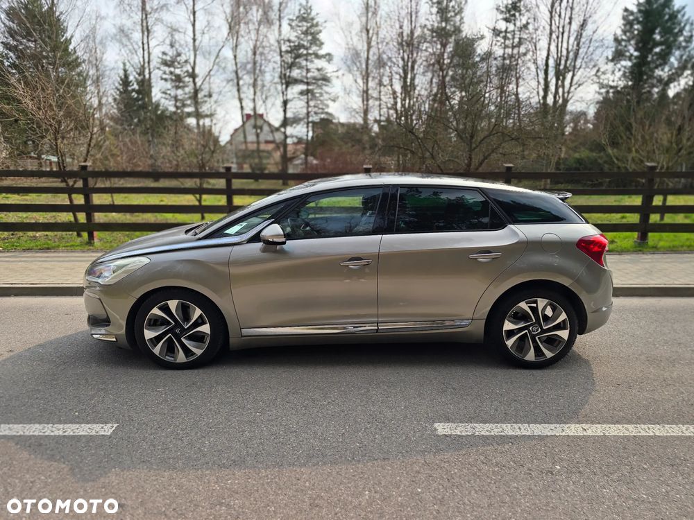 Citroën DS5 HDi 165 SportChic - 14