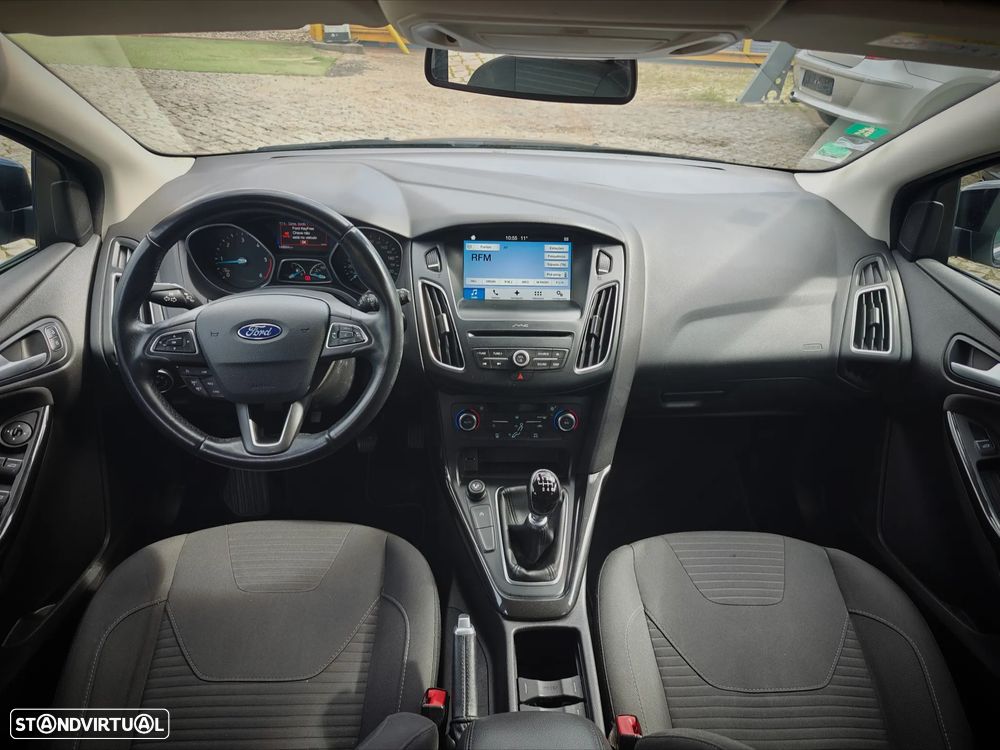 Ford Focus 1.5 TDCi DPF S&S Titanium - 9