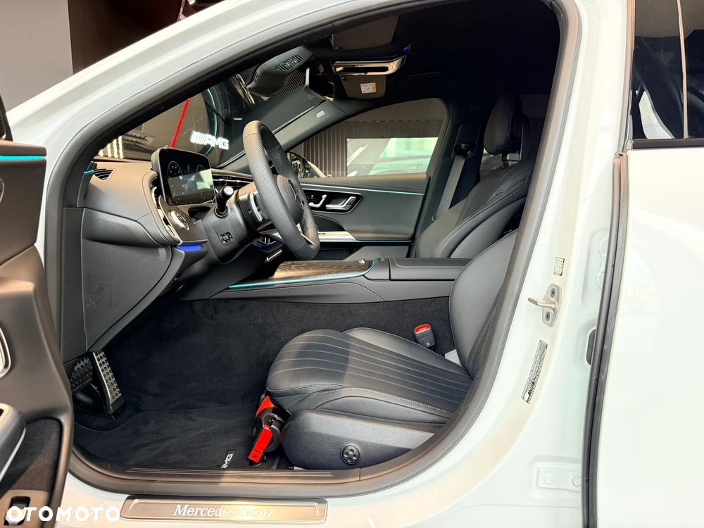 Mercedes-Benz Klasa E - 17