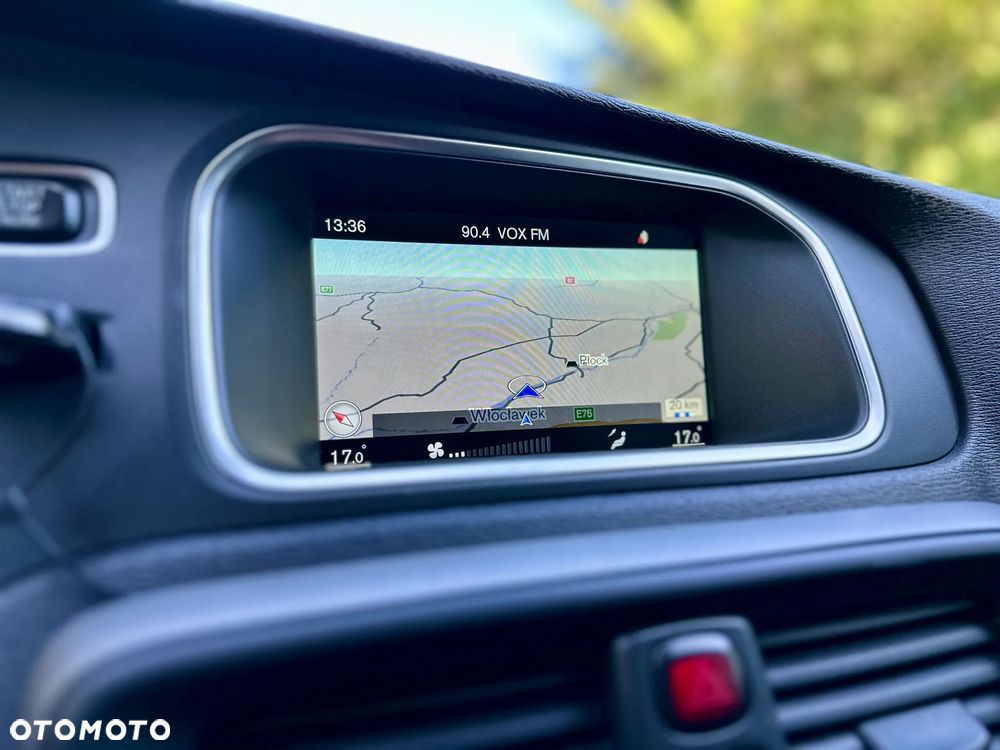Volvo V40 D2 Momentum - 23