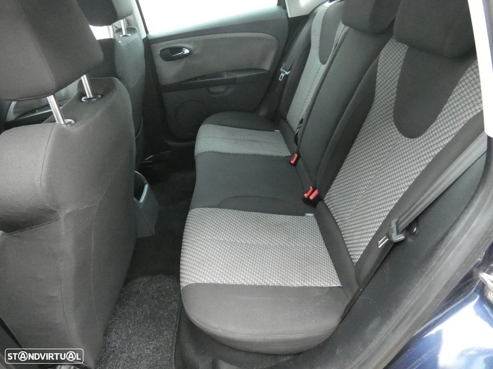 SEAT Leon 1.9 TDI Sport - 11