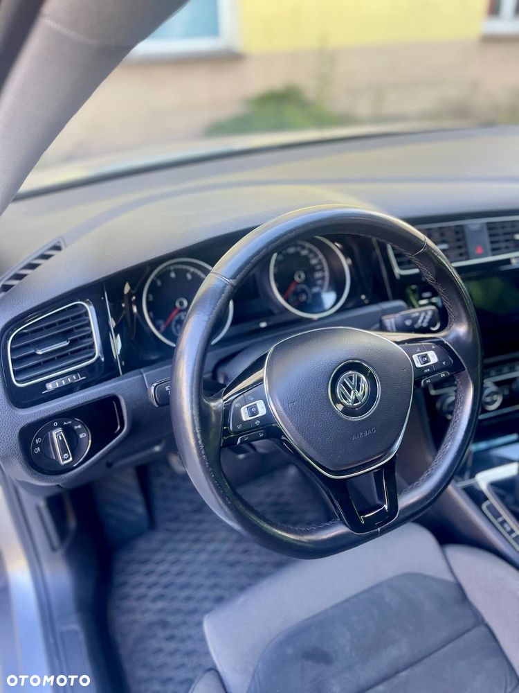 Volkswagen Golf 1.5 TSI BMT Evo Highline - 28