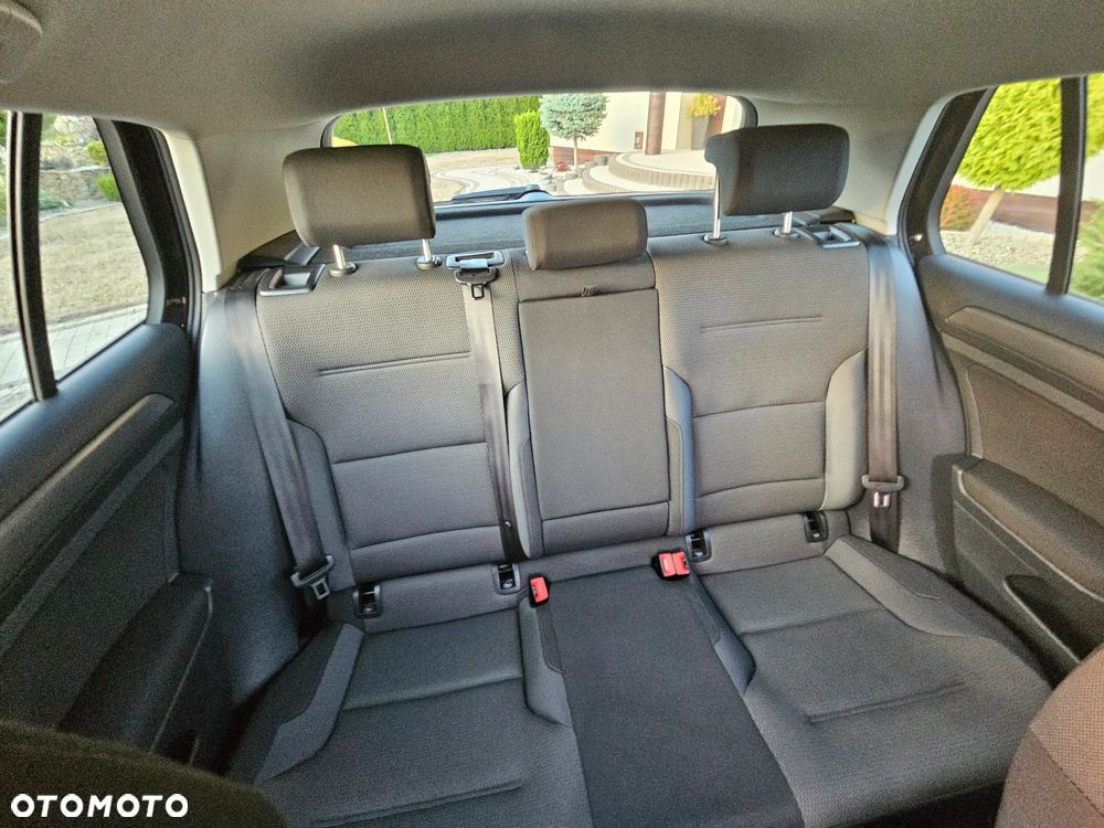 Volkswagen Golf VII 1.6 TDI BMT Comfortline - 11