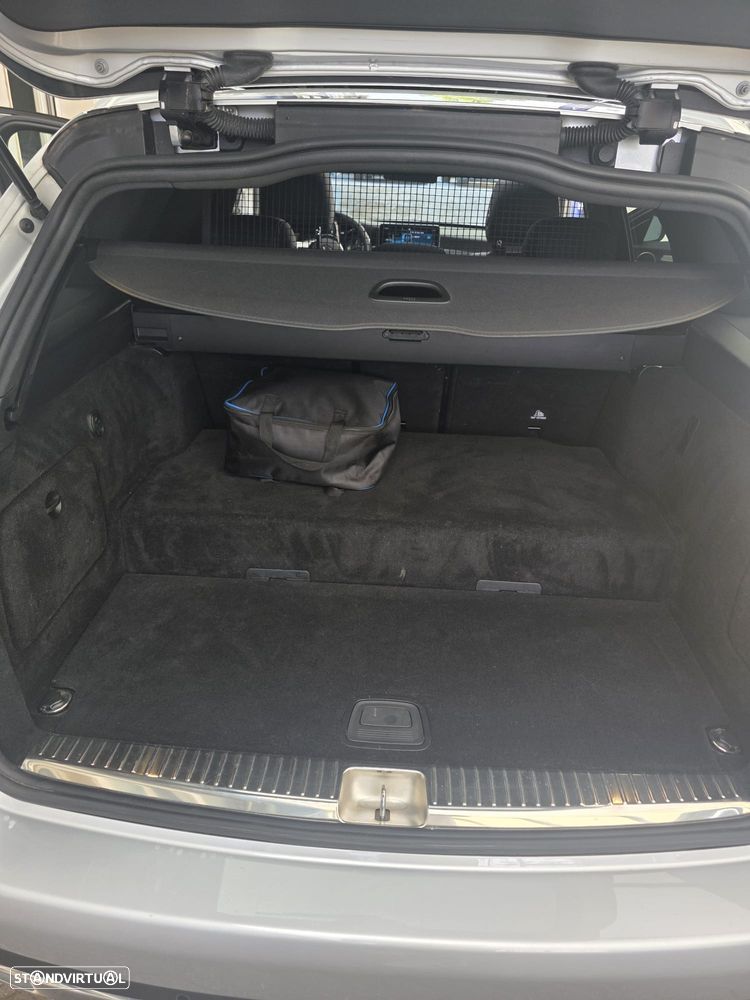 Mercedes-Benz C 300 BlueTEC Hybrid Avantgarde + - 12