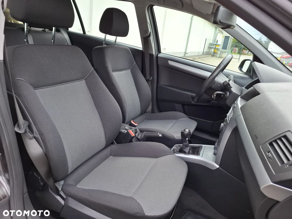Opel Astra 1.6 Enjoy - 33