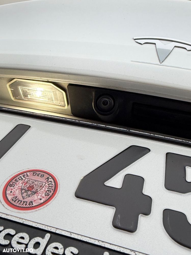 Tesla Model 3 Langstreckenbatterie Allradantrieb Dual Motor - 19