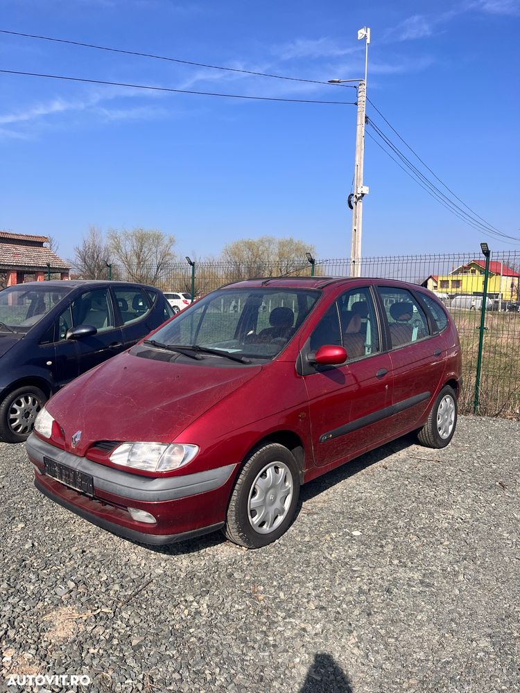 Renault Megane - 1