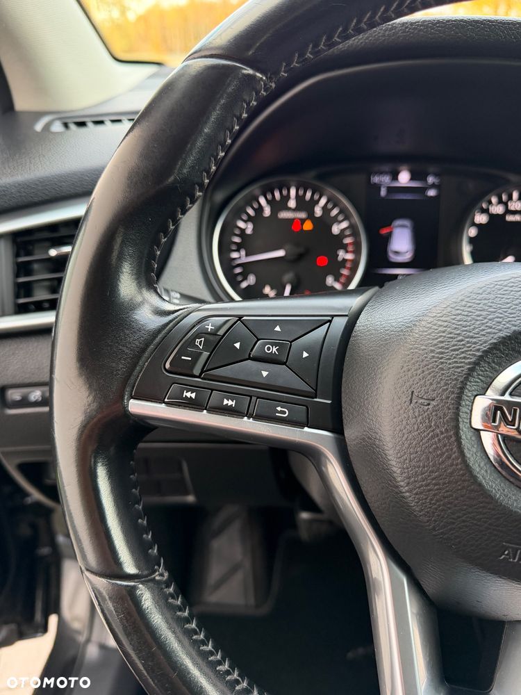 Nissan Qashqai 1.6 DIG-T Tekna - 24