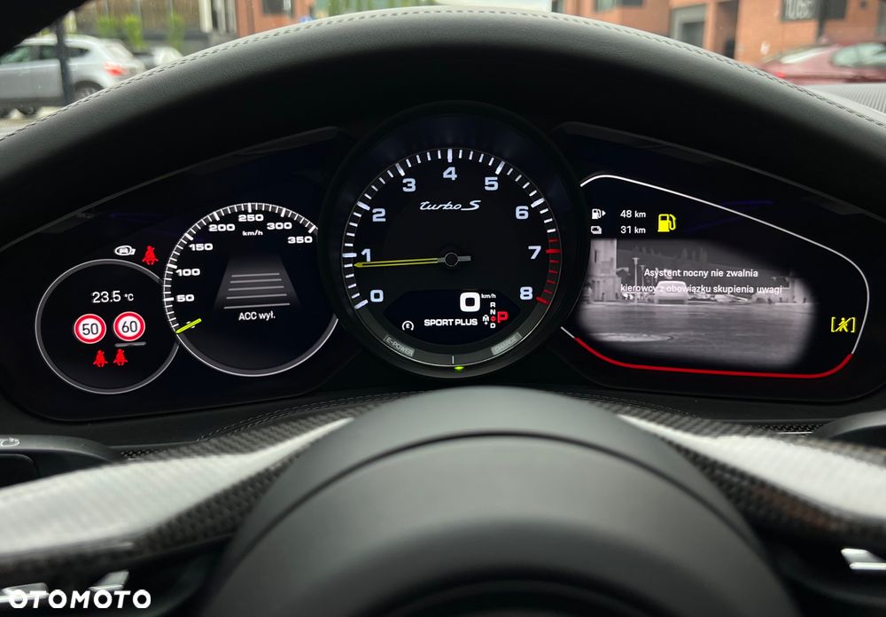 Porsche Panamera Turbo S - 26