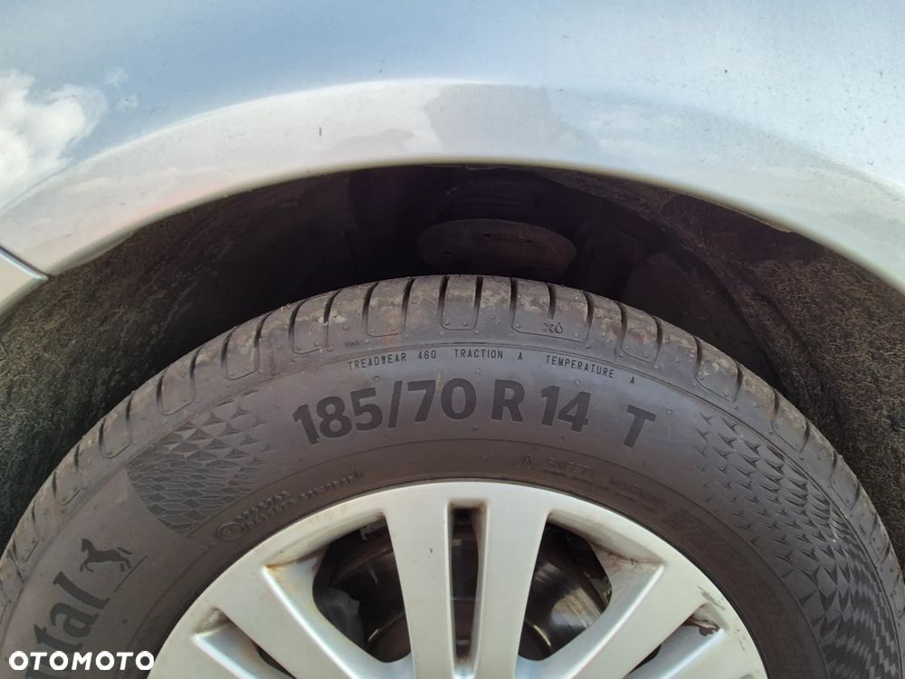 Opel Corsa - 10