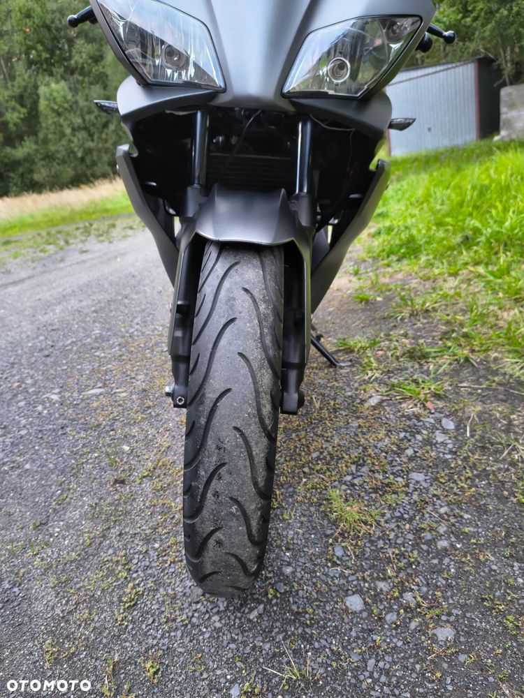 Yamaha R125 - 6