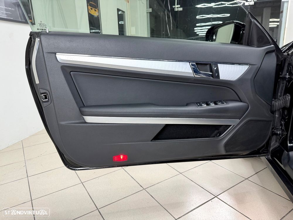 Mercedes-Benz E 250 CDi Avantgarde BlueEfficiency Auto. - 11