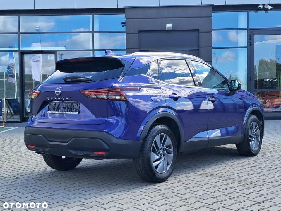 Nissan Qashqai - 4