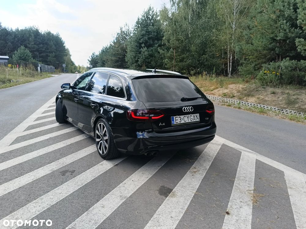 Audi A4 Avant - 9