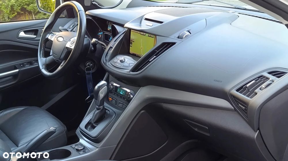 Ford Escape - 16