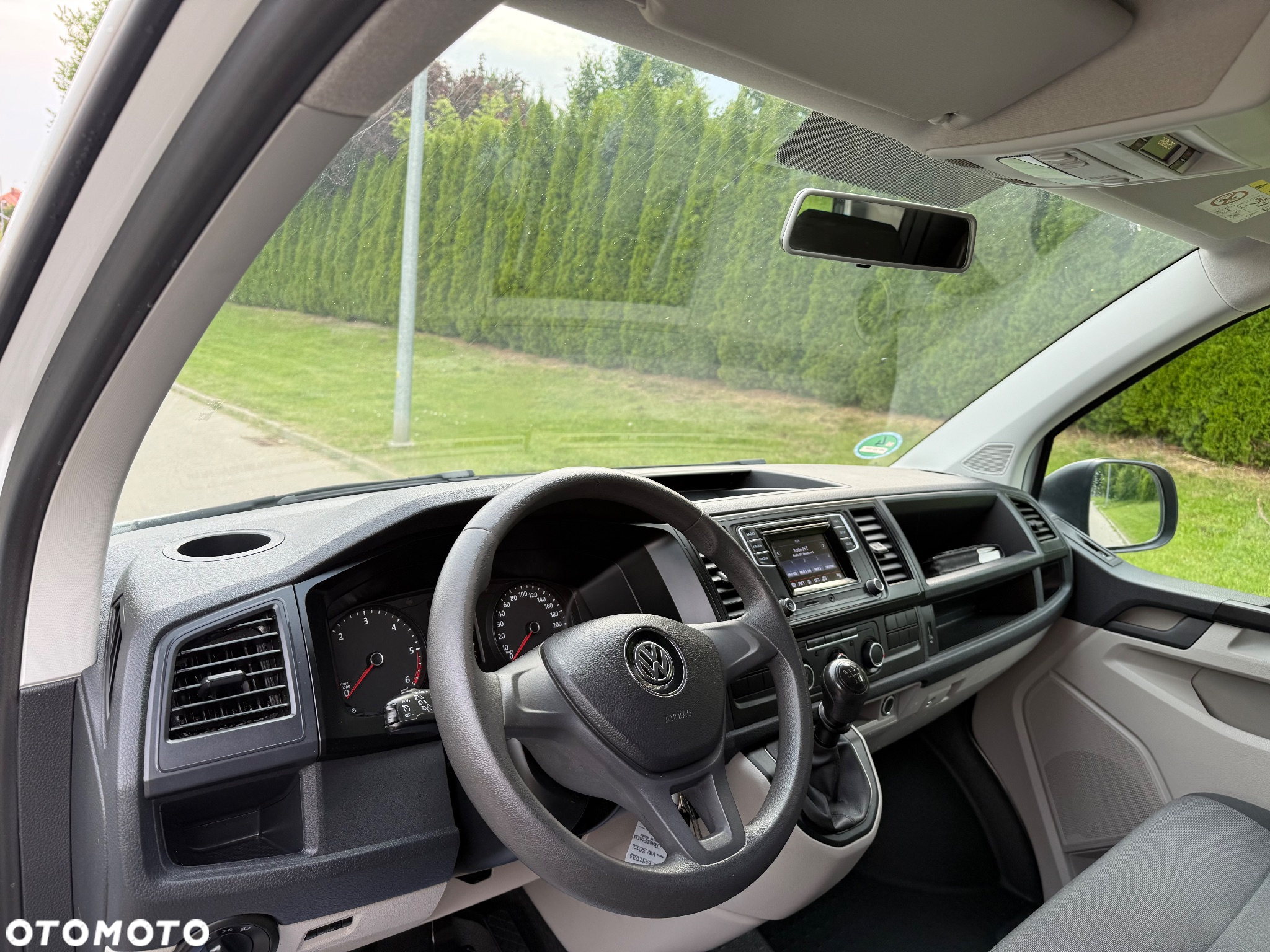 Volkswagen Transporter - 3