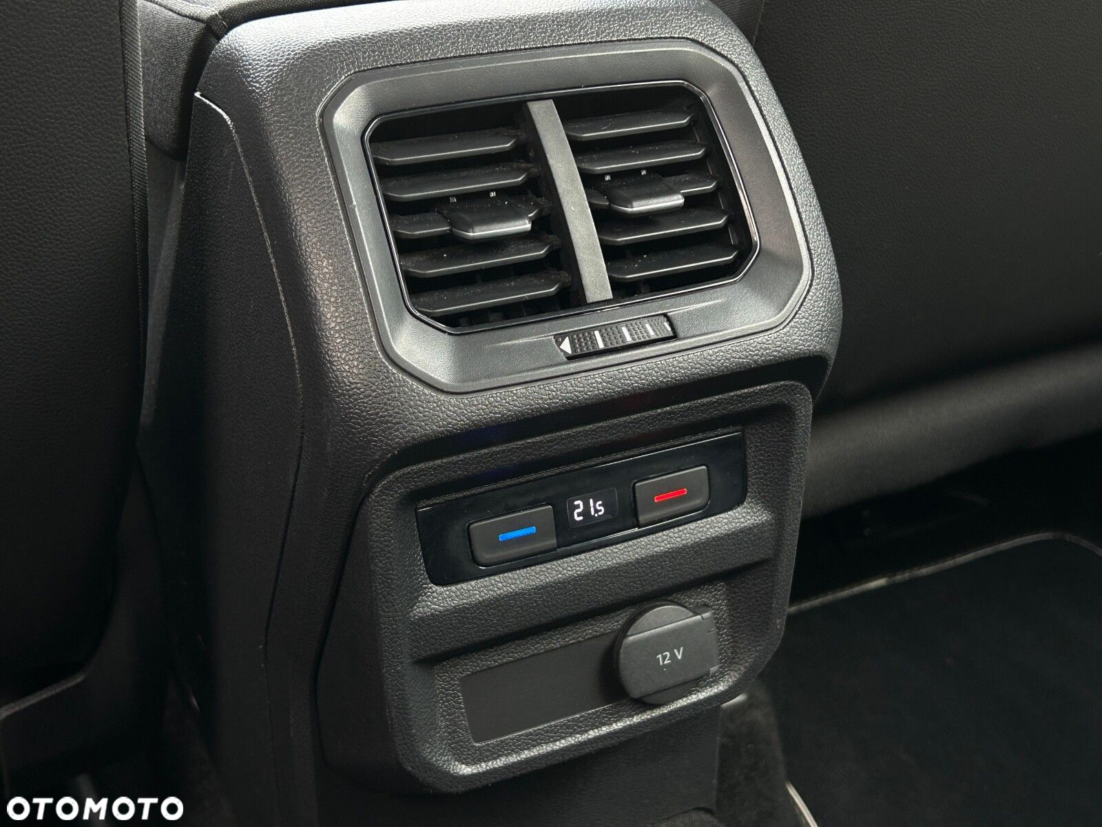 Volkswagen Tiguan 1.5 TSI EVO Active - 32