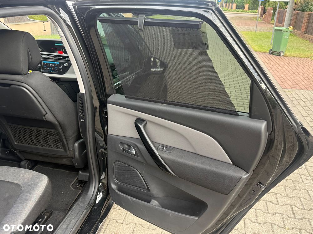 Citroën C4 Picasso PureTech 130 Stop&Start FEEL - 17