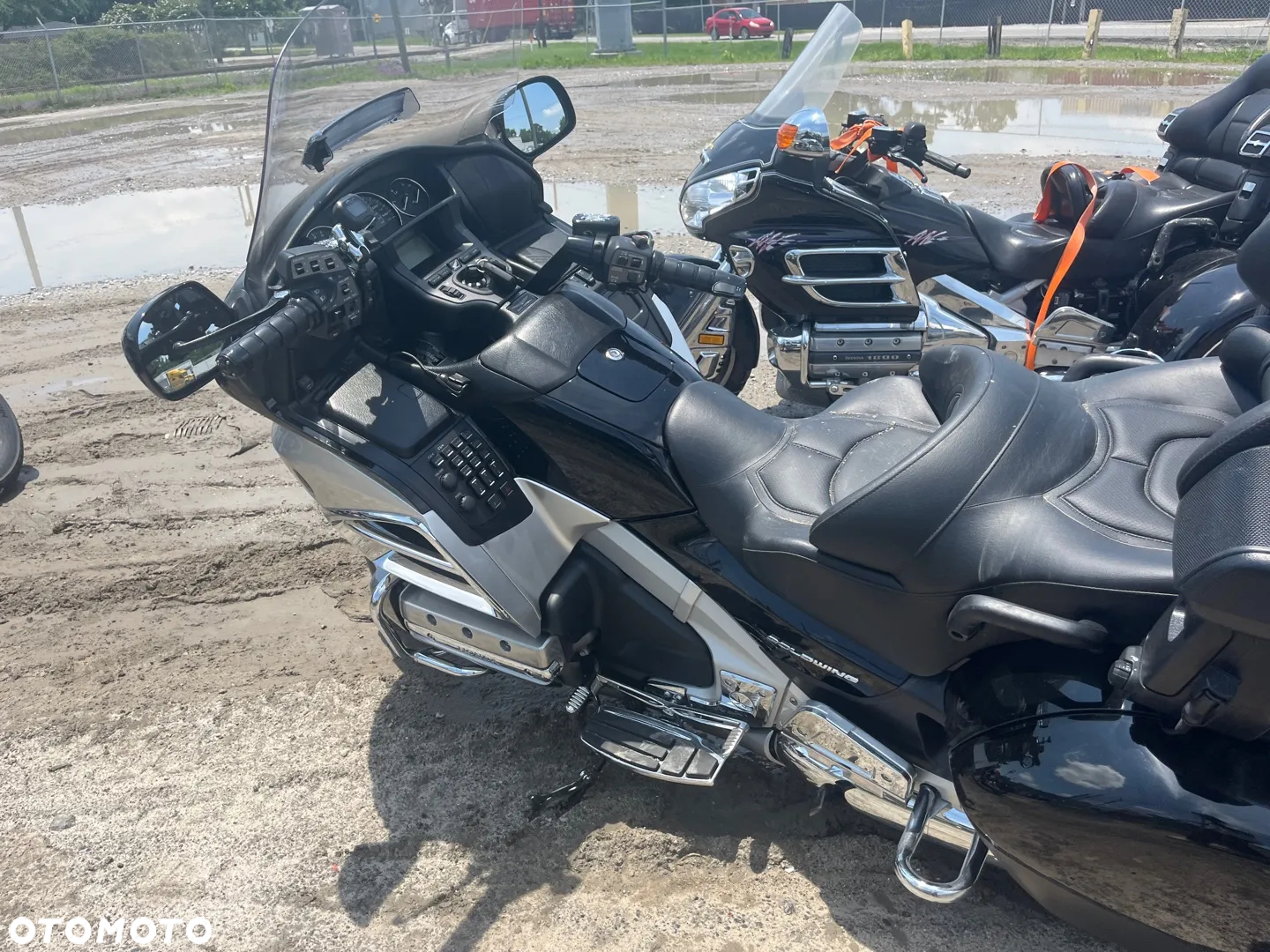 Honda GL - 25