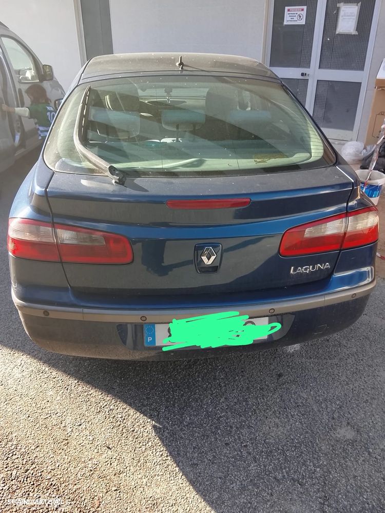 Renault Laguna - 1