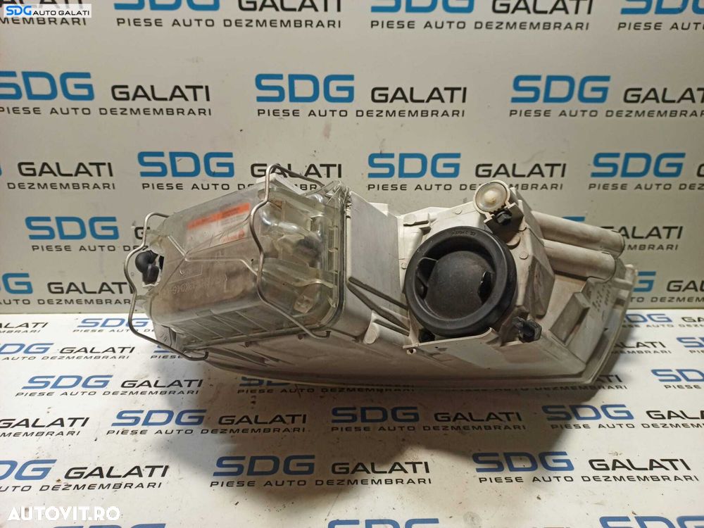 Far Dreapta Xenon cu Lupa Skoda Octavia 2 2004 - 2008 [L1002] - 4