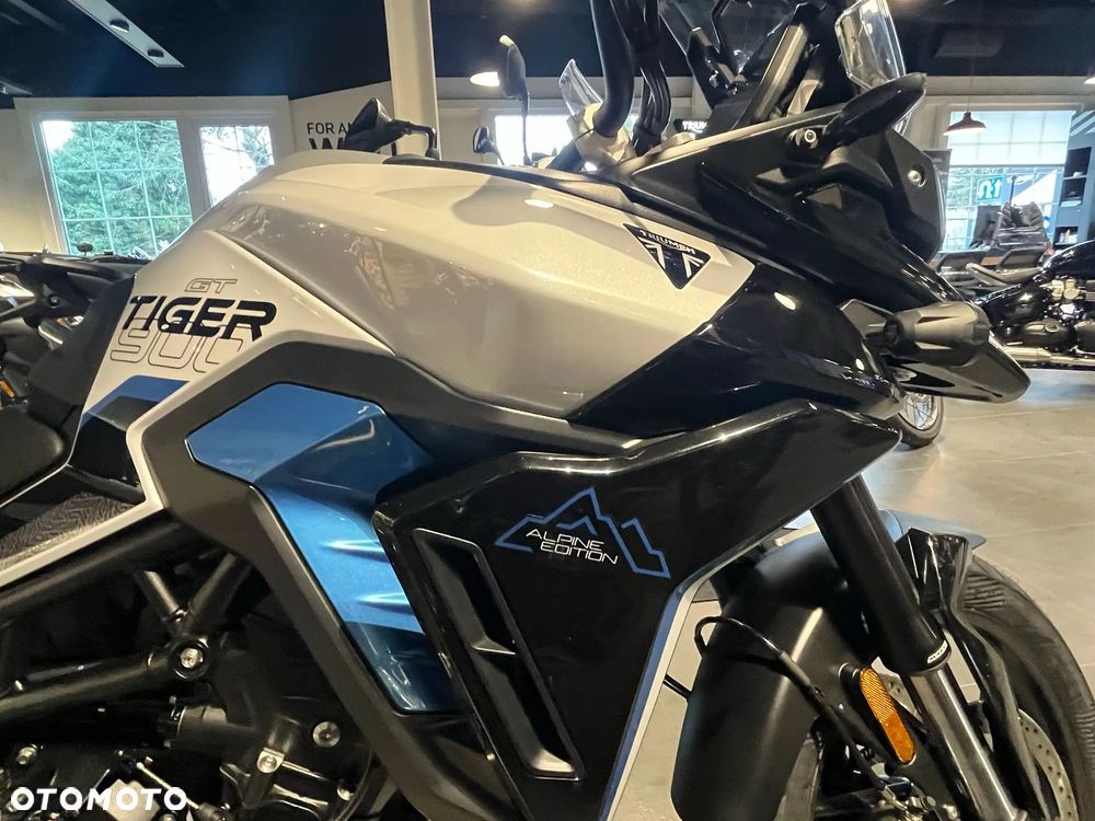 Triumph Tiger - 2