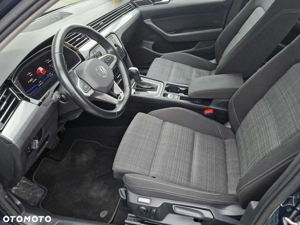 Volkswagen Passat Variant - 30