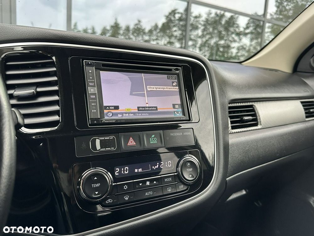 Mitsubishi Outlander 2.0 City Style 2WD - 20