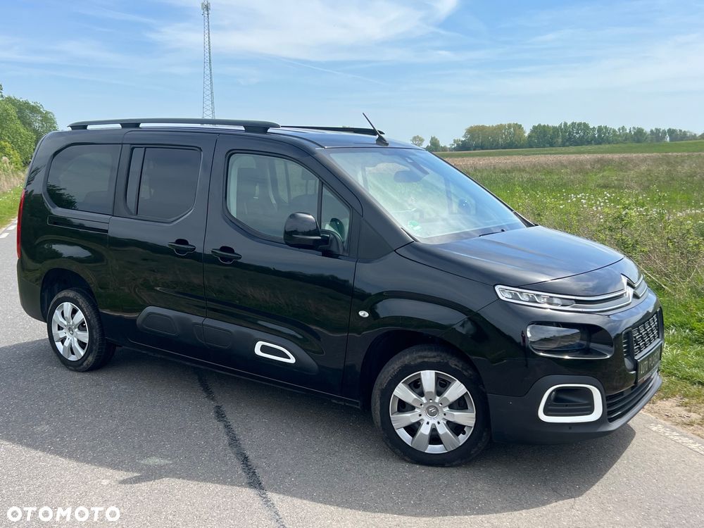 Citroën Berlingo XL 7-Sitzer BlueHDi 130 SHINE - 25