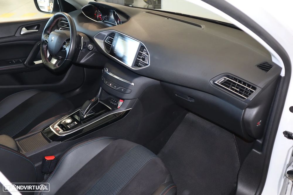 Peugeot 308 1.2 PureTech Allure Full LED EAT8 - 9