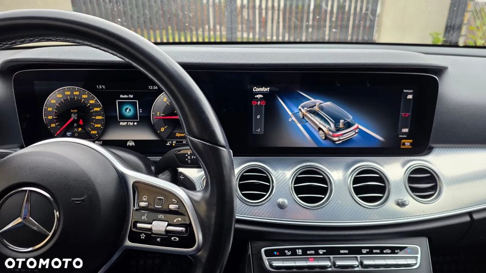 Mercedes-Benz Klasa E - 18