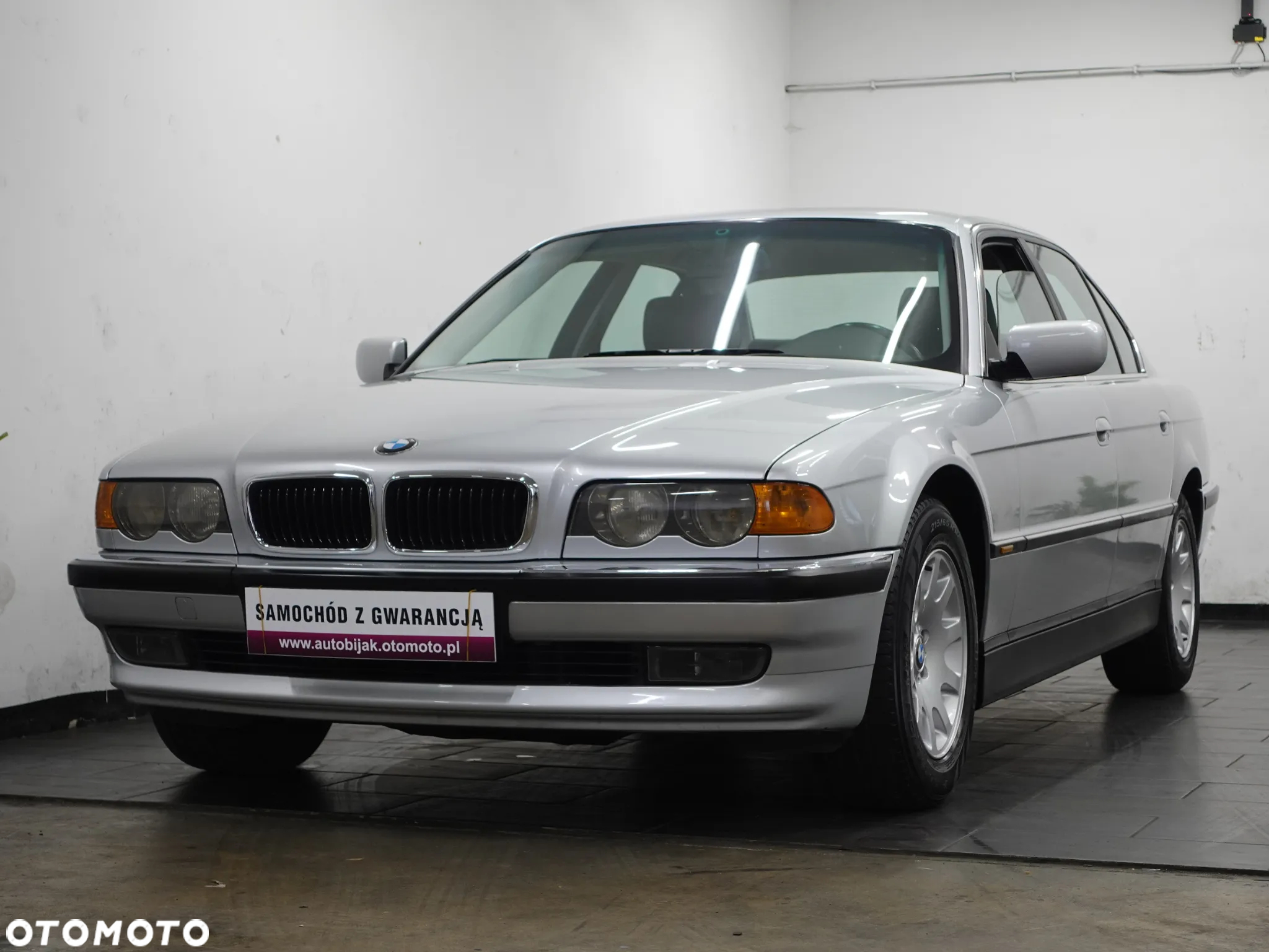BMW Seria 7 728i - 3