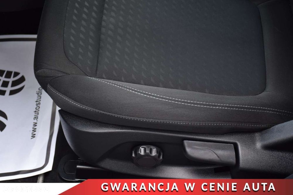 Ford Fiesta 1.0 EcoBoost Start-Stop Titanium - 11