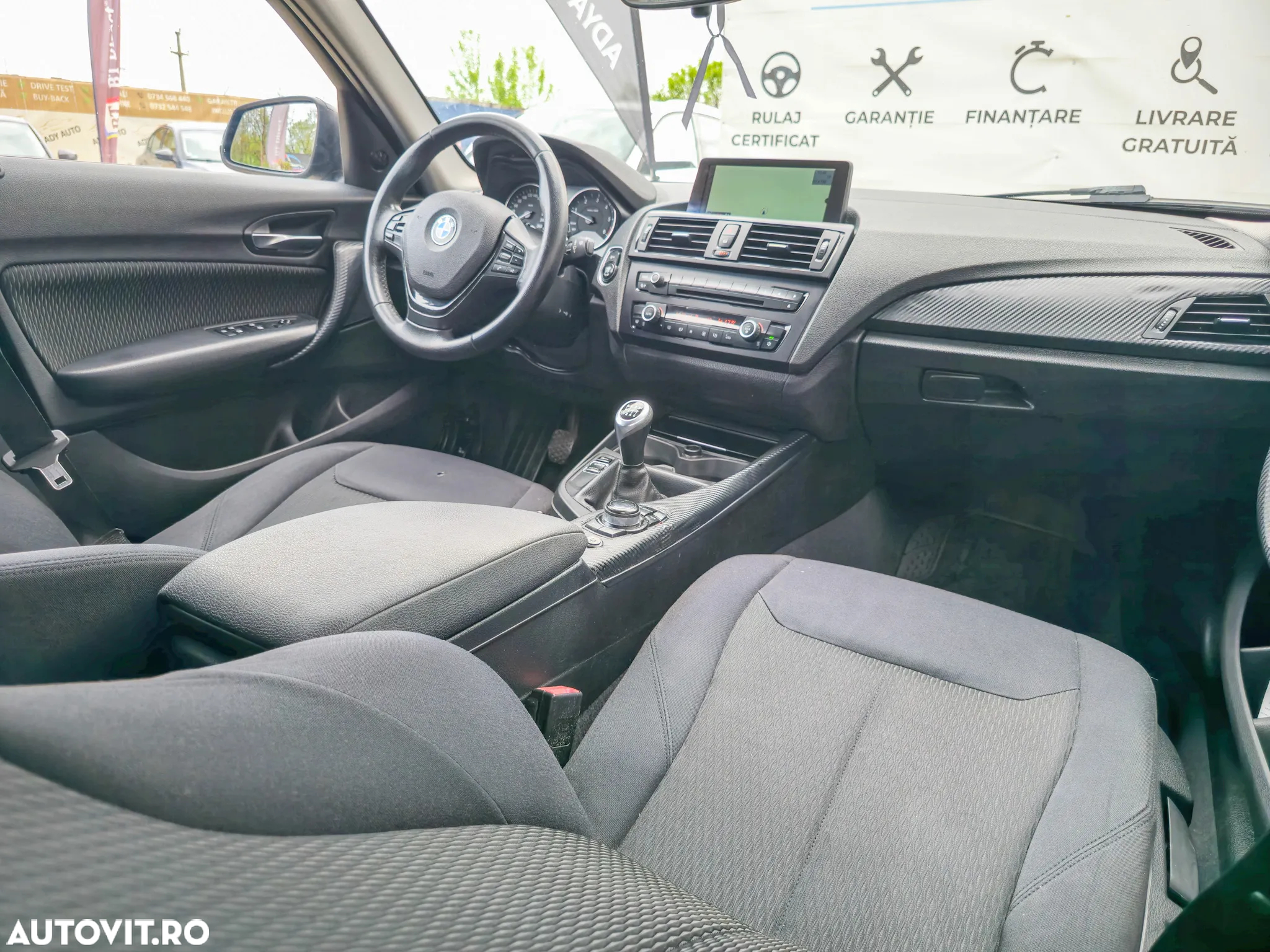 BMW Seria 1 - 10