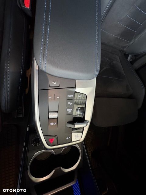 BMW X2 sDrive20i - 11