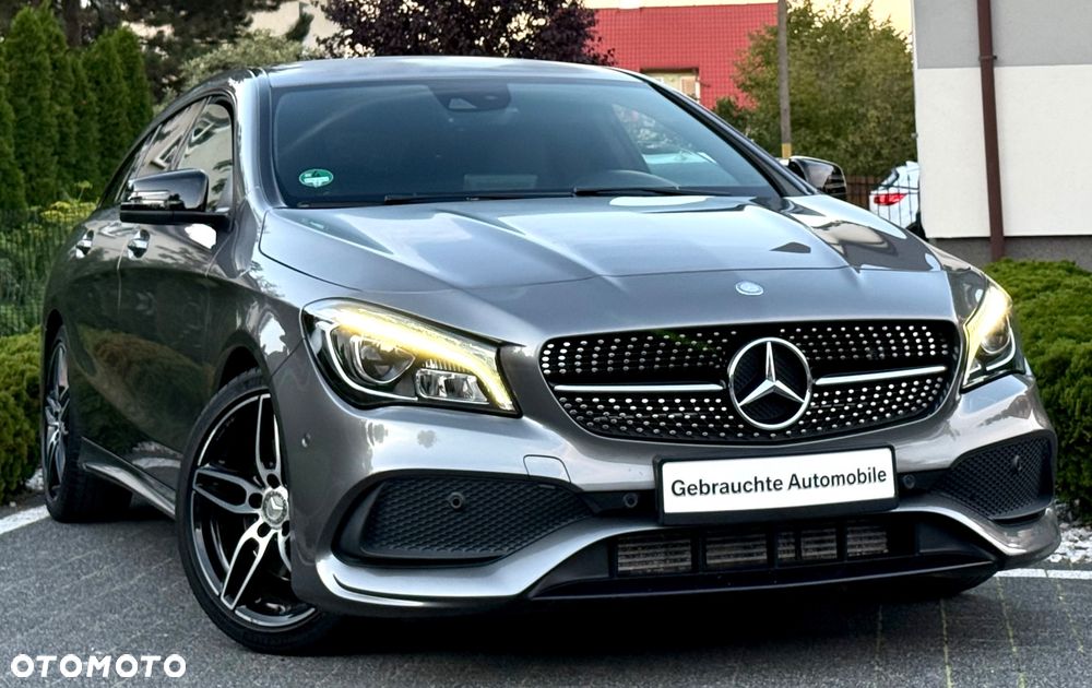 Mercedes-Benz CLA 220 4-Matic AMG Line - 22
