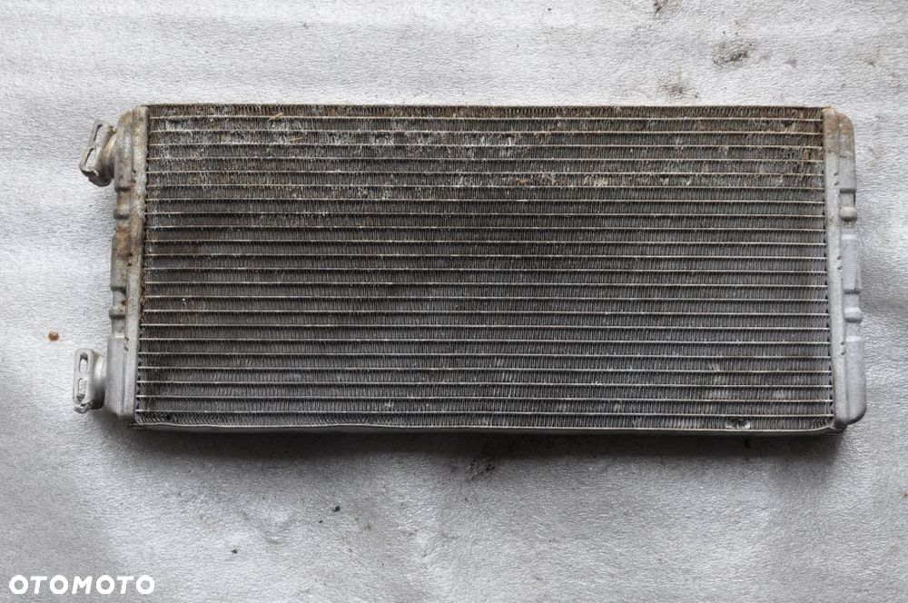 CHŁODNICZKA CHŁODNICA NAGRZEWNICY FENDT 724 - 1