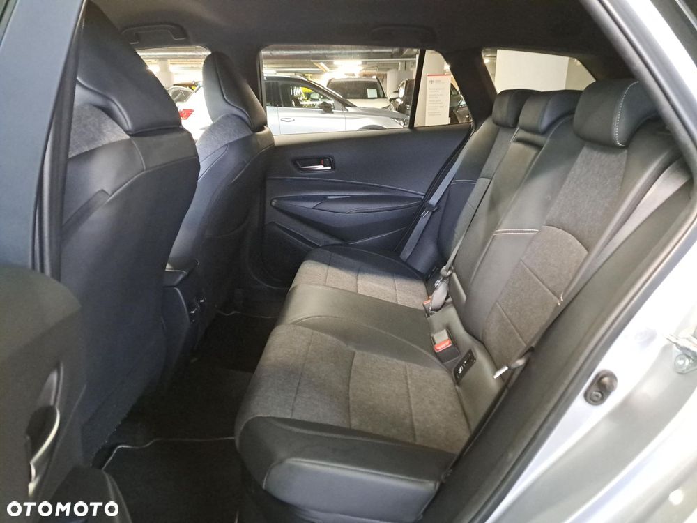 Toyota Corolla 1.8 Hybrid Style - 13