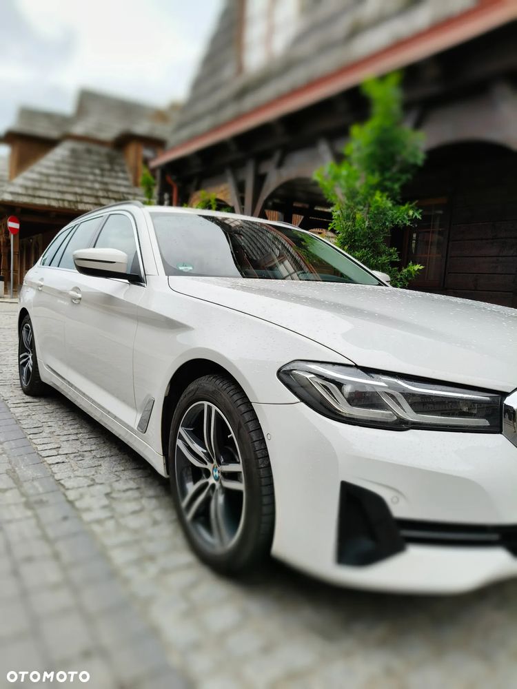 BMW Seria 5 520d mHEV - 1