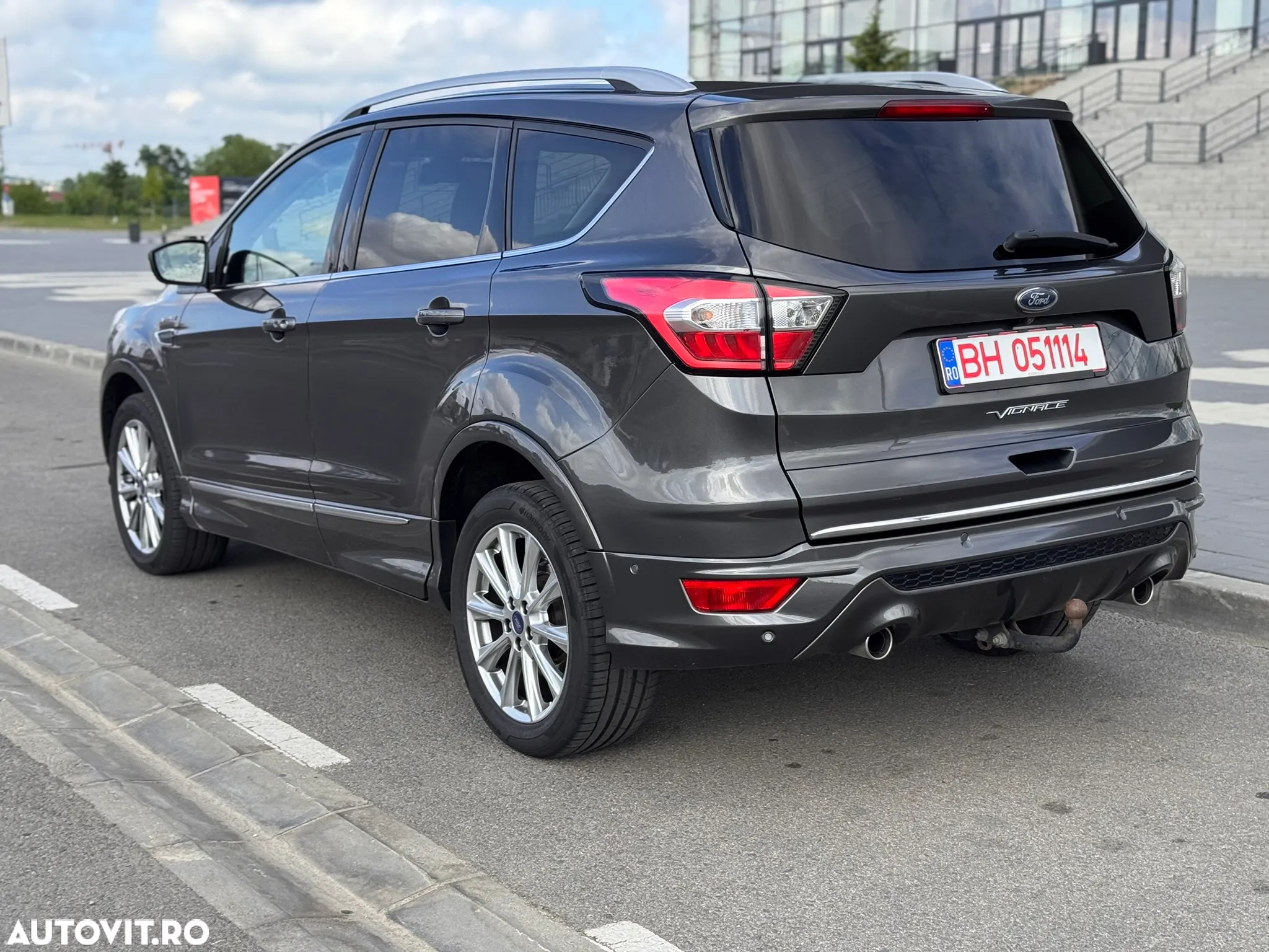 Ford Kuga 2.0 TDCi 4x4 Aut. Vignale - 25
