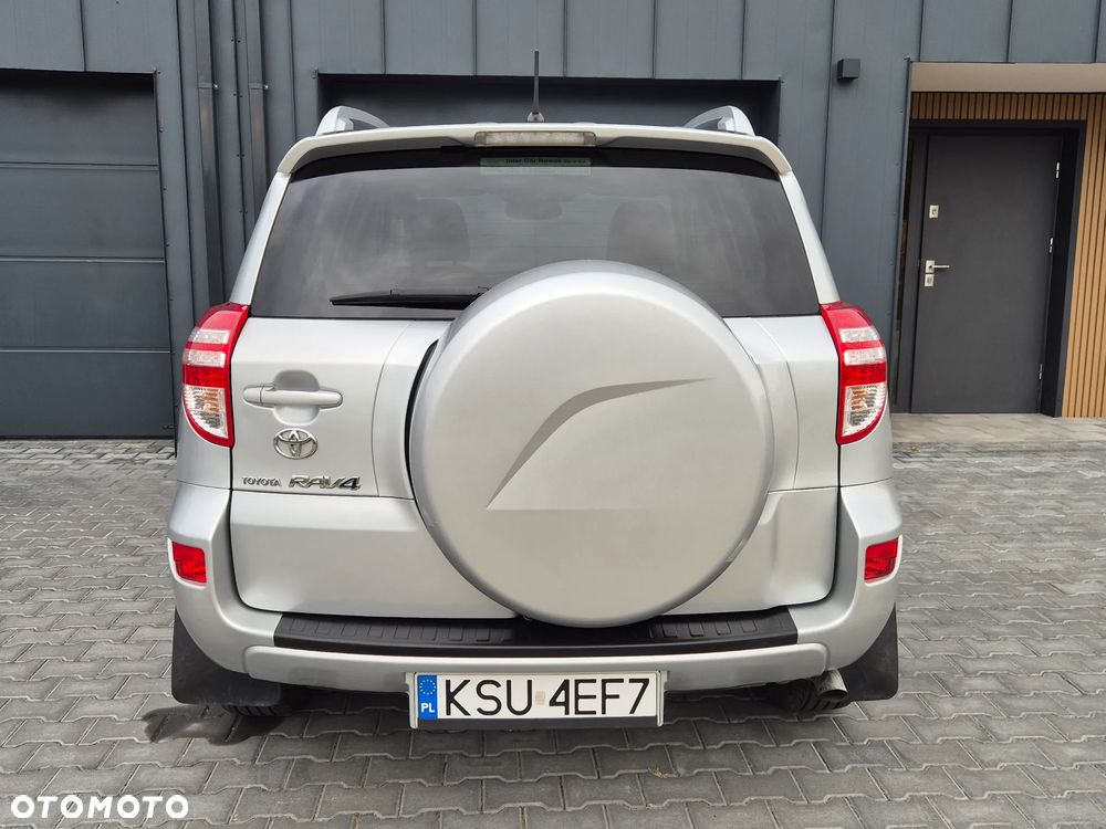 Toyota RAV4 2.0 VVT-i Sol - 29