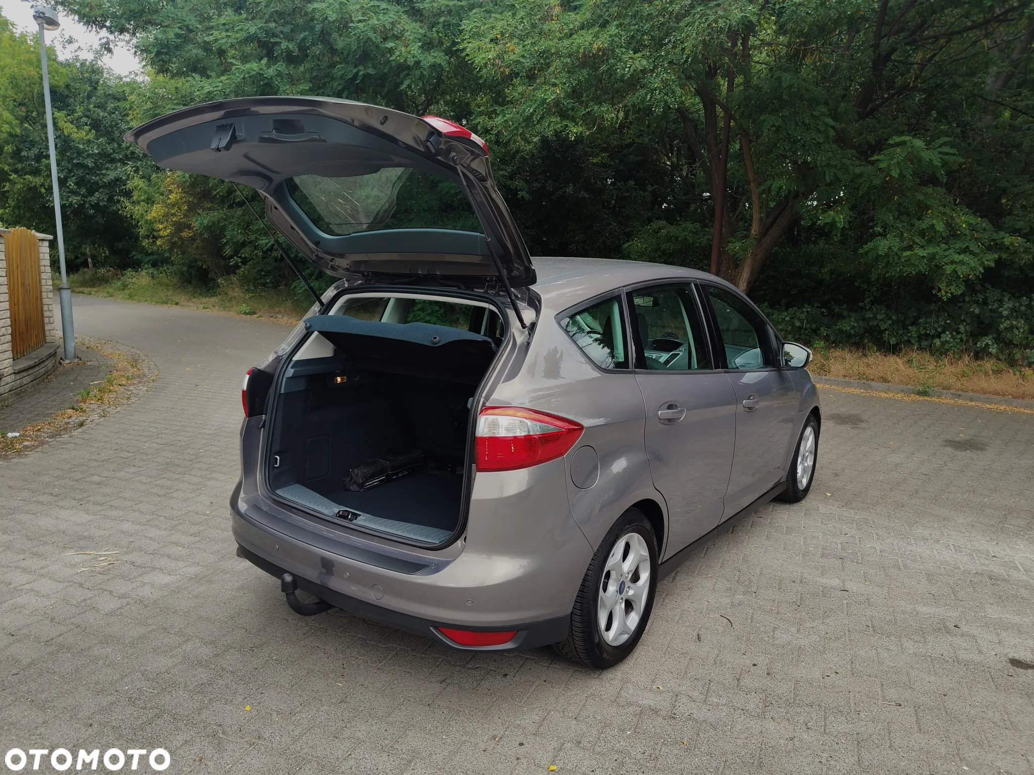 Ford C-MAX 1.6 Titanium - 12