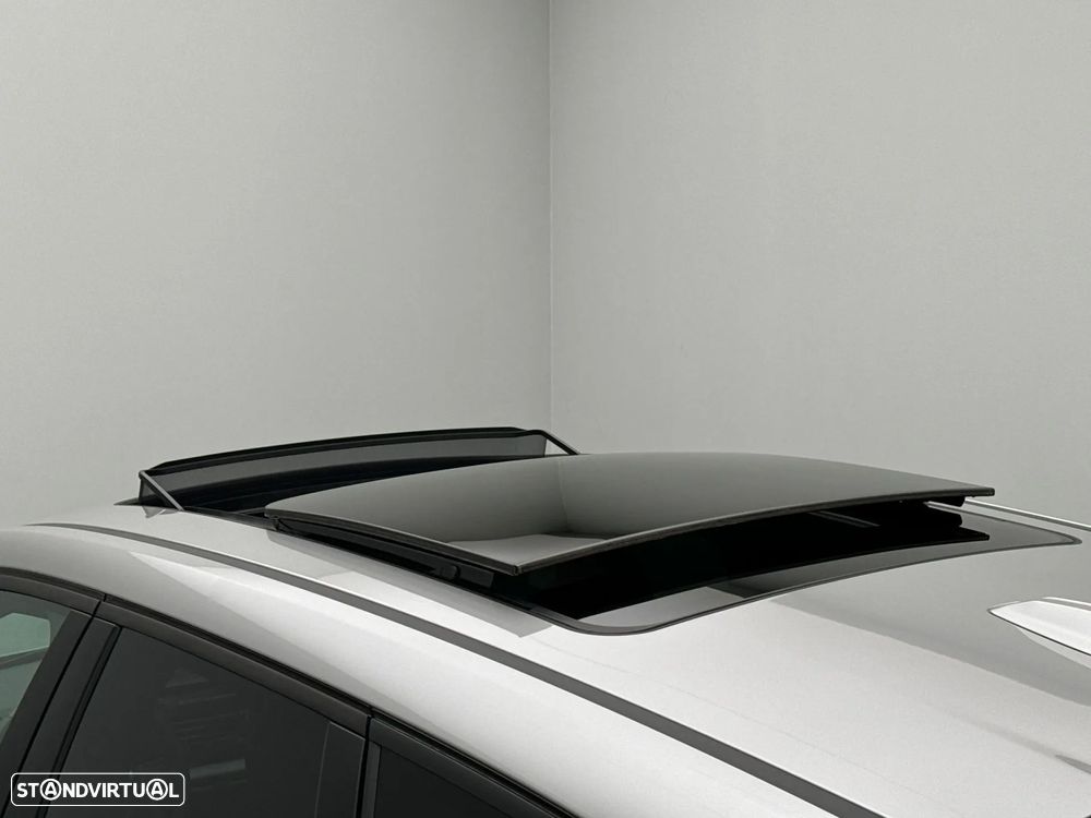 BMW iX1 xDrive30 - 16
