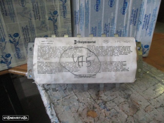 Airbag Passageiro 8200788813 RENAULT CLIO 3 2009 RENAULT CLIO 3 FASE 1 2008 1.2I ETH 75CV 5P CINZENTO - 1